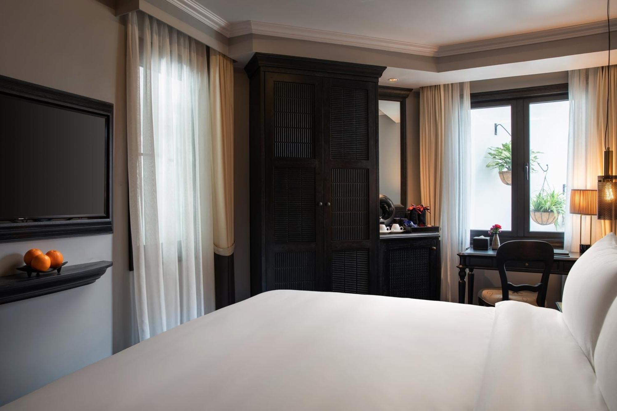 La Sinfonia Del Rey Hotel & Spa Ханой Екстериор снимка